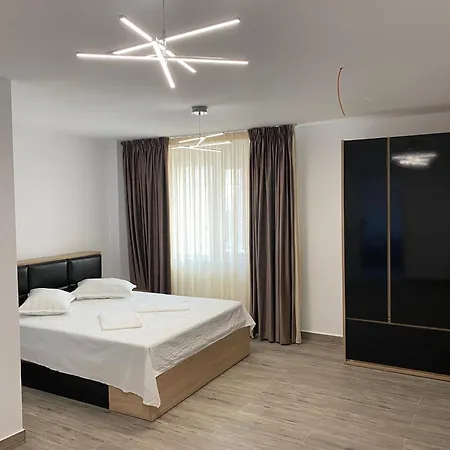 Nomad Vila *