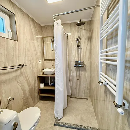 Villa Nomad